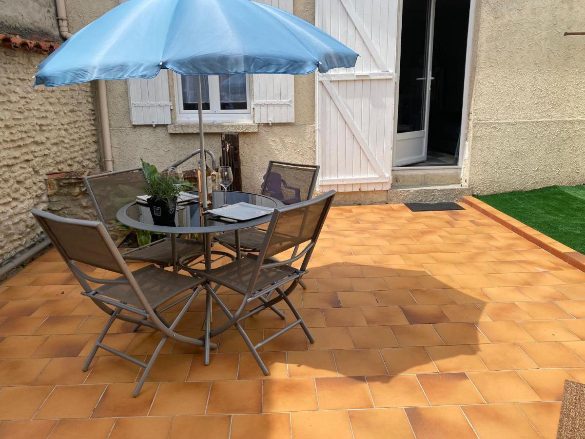 Charmante Maison Avec Cour Privative 코냐크 외부 사진