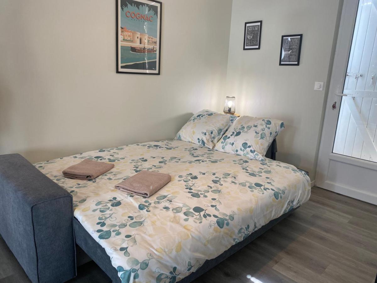 Charmante Maison Avec Cour Privative 코냐크 외부 사진